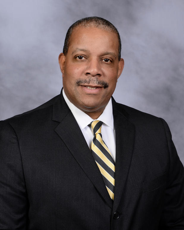 Images Kevin Dunham, Bankers Life Agent and Bankers Life Securities Financial Representative