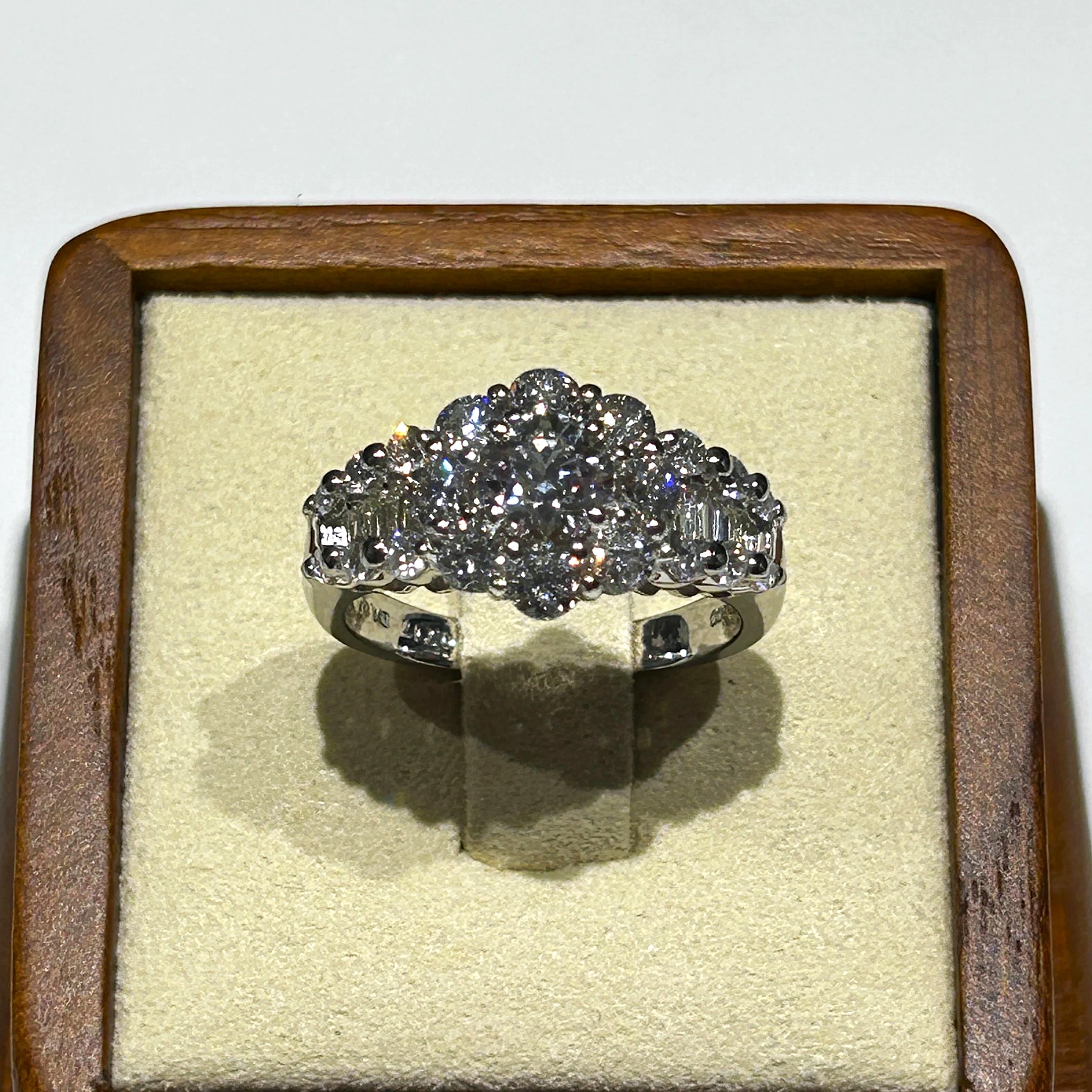 Images KOMEHYO（コメ兵）買取センター姫路みゆき通り