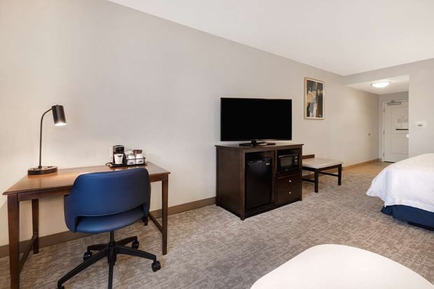 Images Hampton Inn & Suites San Luis Obispo