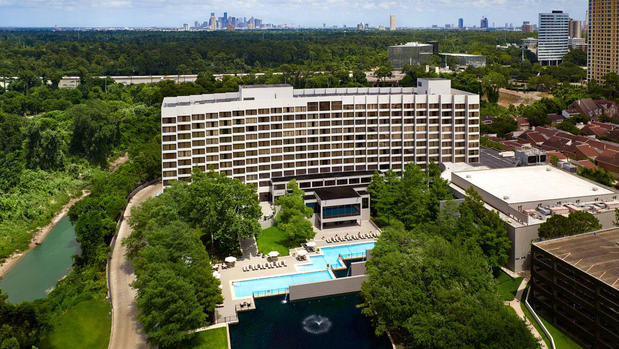Images Omni Houston Hotel