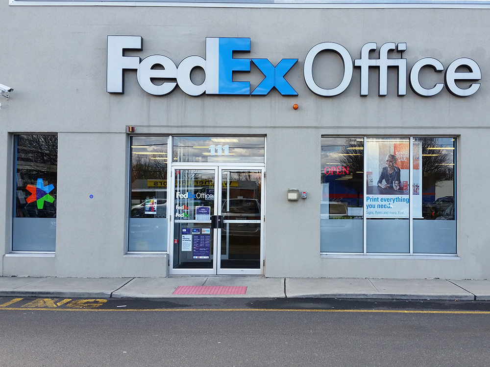 FedEx Office Print & Ship Center Photo