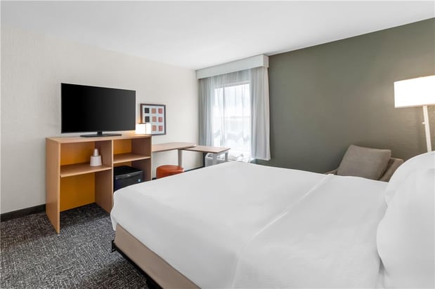 Images Spark by Hilton Corpus Christi Southeast