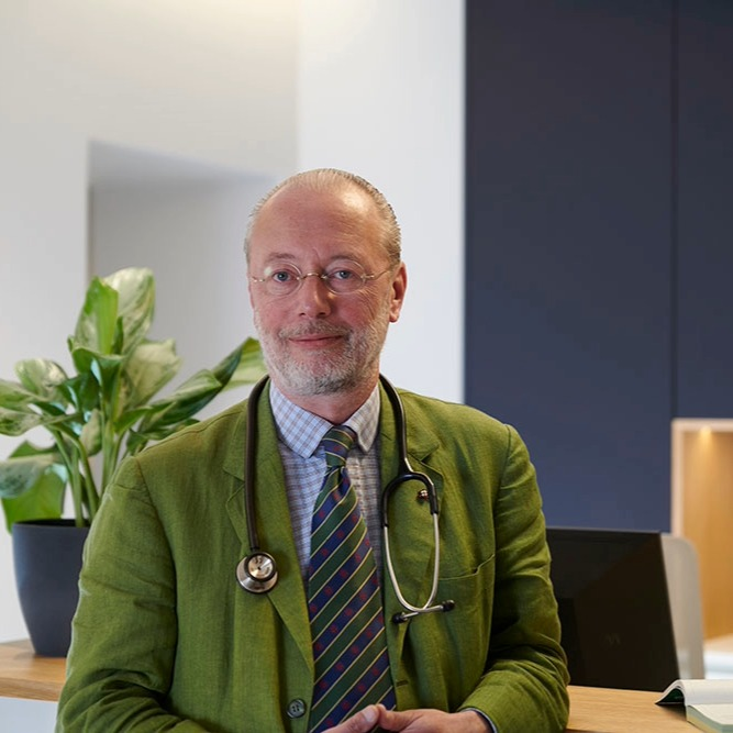 Bild 1 von IMED 12 - A.o. Univ. Prof. Dr. Gottfried J. Locker