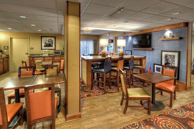 Images Hampton Inn Jonesville/Elkin