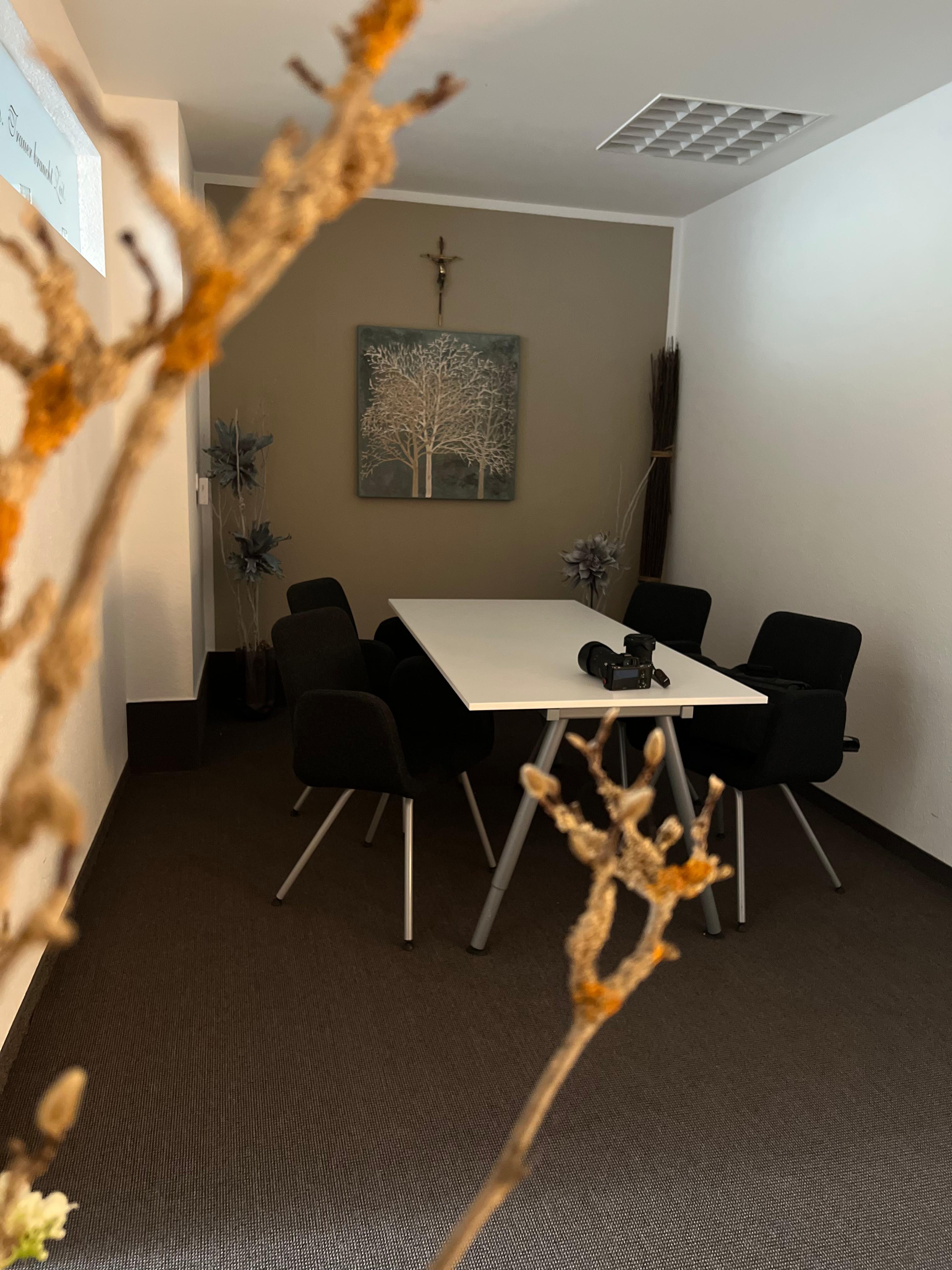 Bestattungen Zaumsegel e.K. Inh. Martin Saalfrank-Portner, Flur Stäudig 1 A in Zeulenroda-Triebes