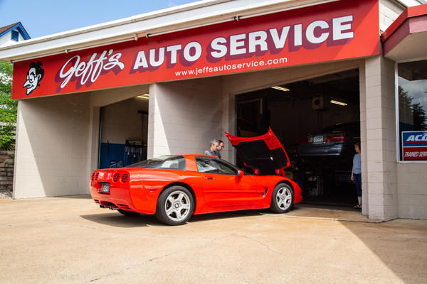 Images Jeff's Auto Service, Inc.