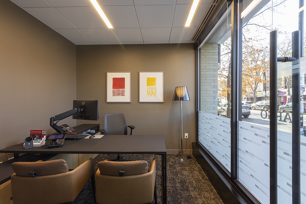 Wells Fargo Bank Image