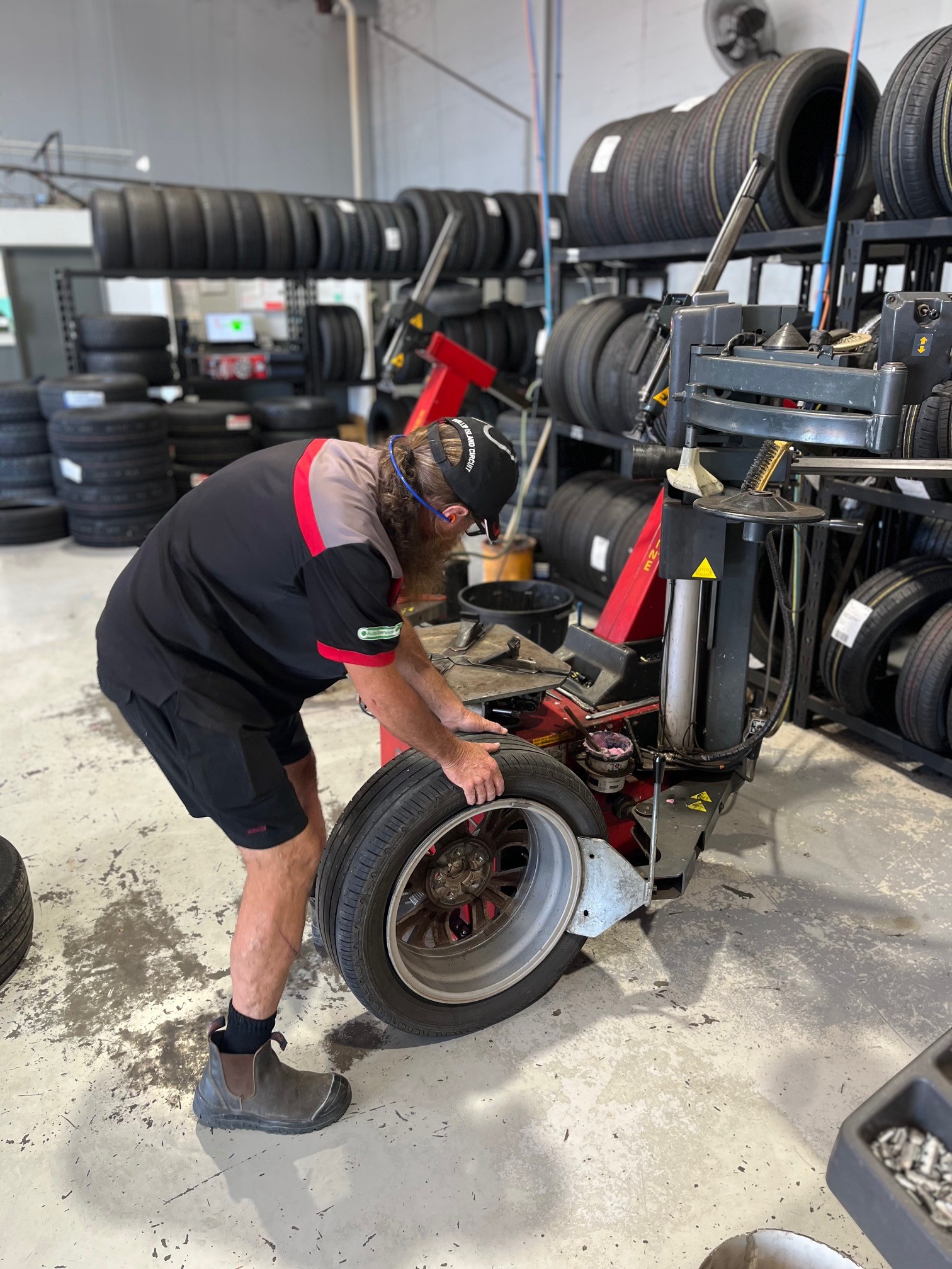 Images Bridgestone Select Tyre & Auto Hervey Bay