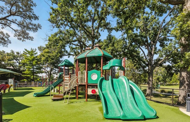 Images Leclair Estates
