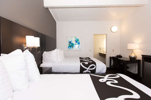 Images SureStay by Best Western Seaside Monterey