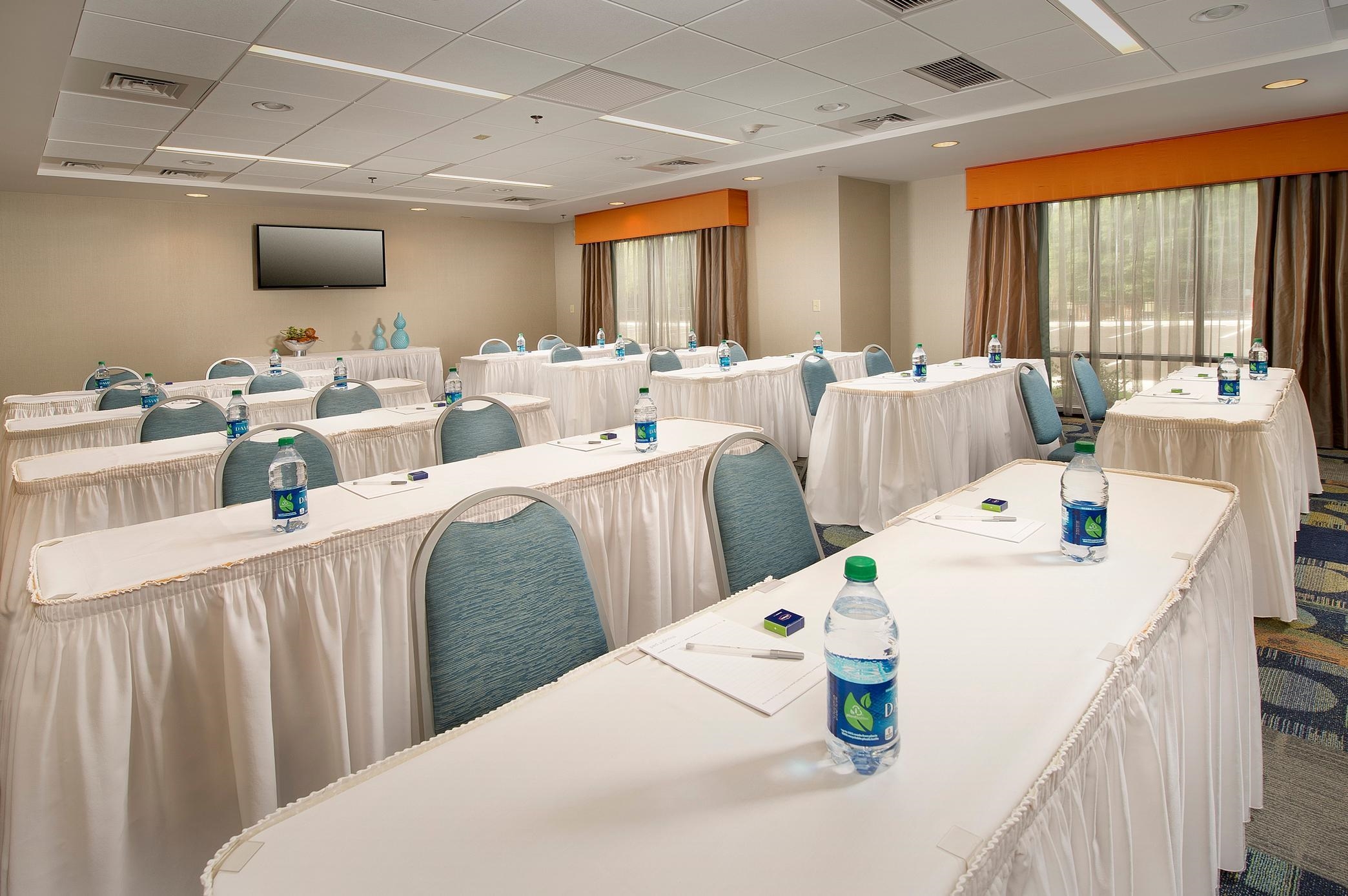 Hampton Inn & Suites Schererville