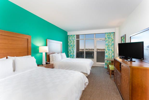 Images Holiday Inn Resort Fort Walton Beach by IHG