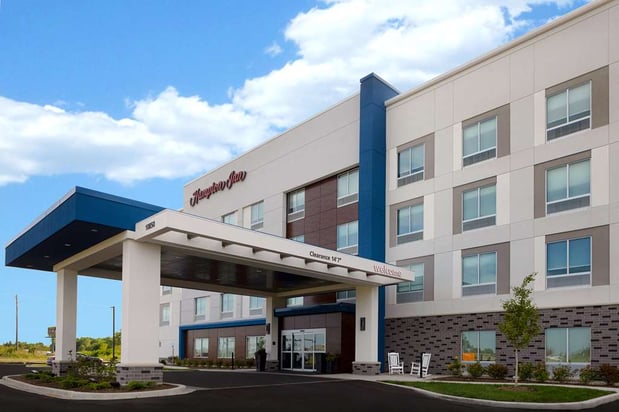 Images Hampton Inn Crown Point