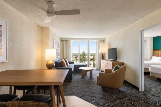 Images Embassy Suites by Hilton Deerfield Beach Resort & Spa