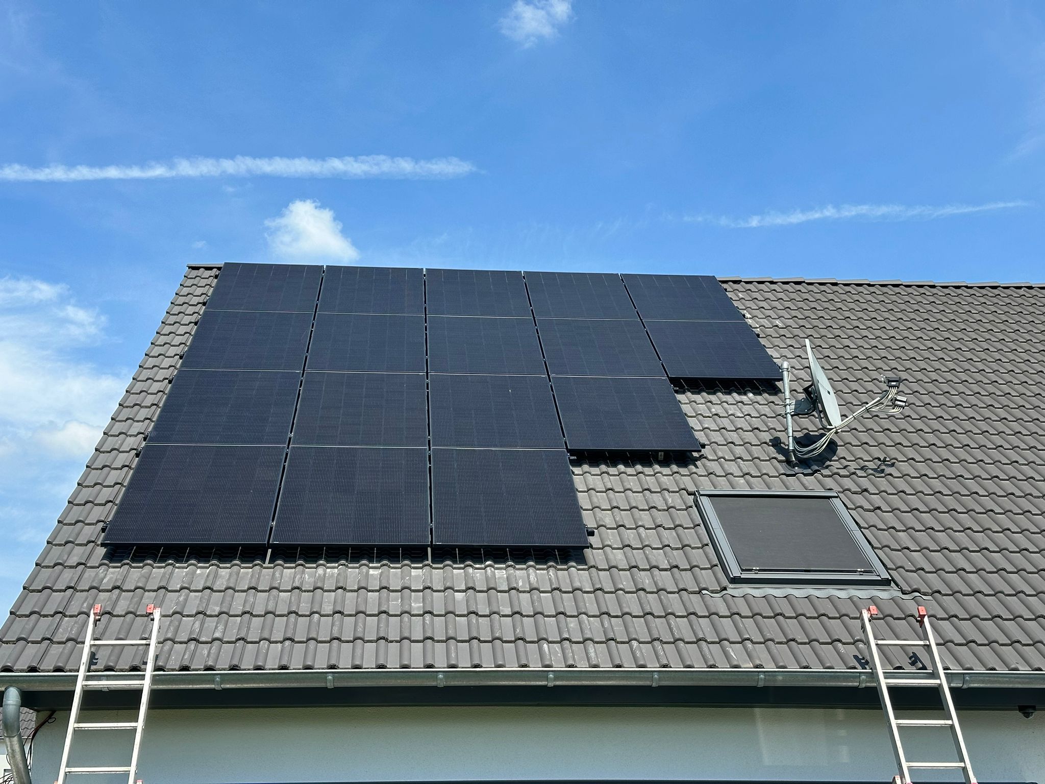 GREENLUTION Solar & PV Handel / Montage, Weseler Str. 9 in Alpen