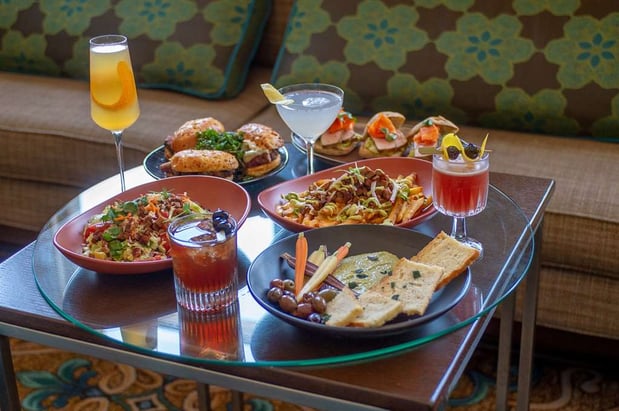 Images St. Louis Union Station Hotel, Curio Collection by Hilton