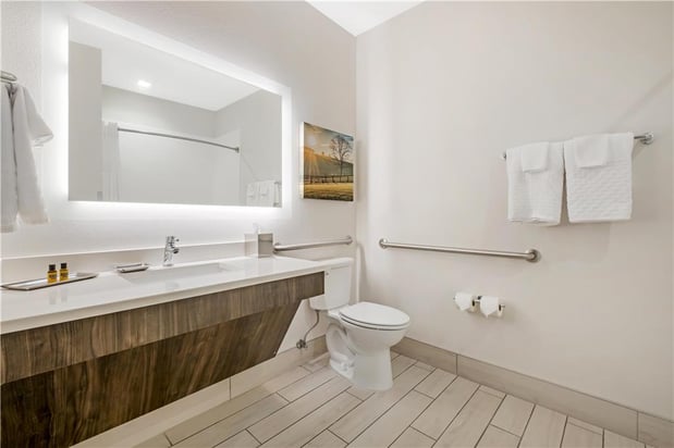 Images Best Western Plus Elizabethtown Inn & Suites