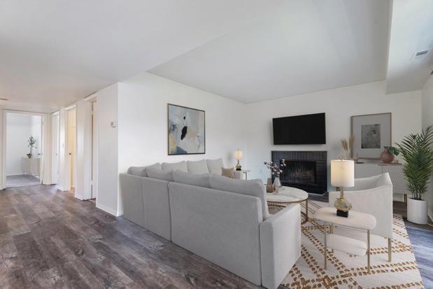 Images The Meadows Apartment Homes