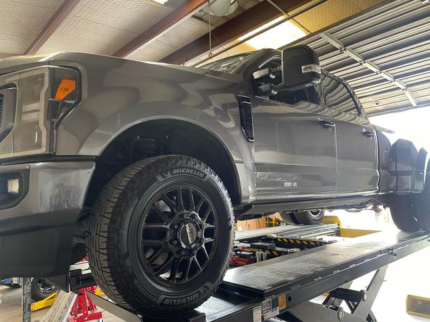 Images Select One Automotive & Collision