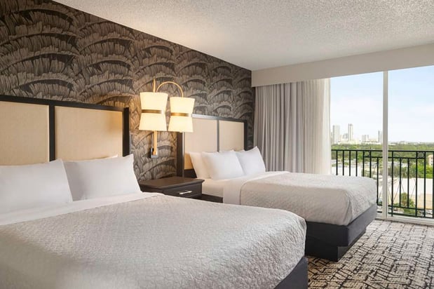 Images Embassy Suites by Hilton Fort Lauderdale 17th Street
