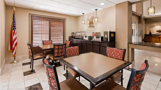 Images Best Western Plus Ambassador Suites Venice
