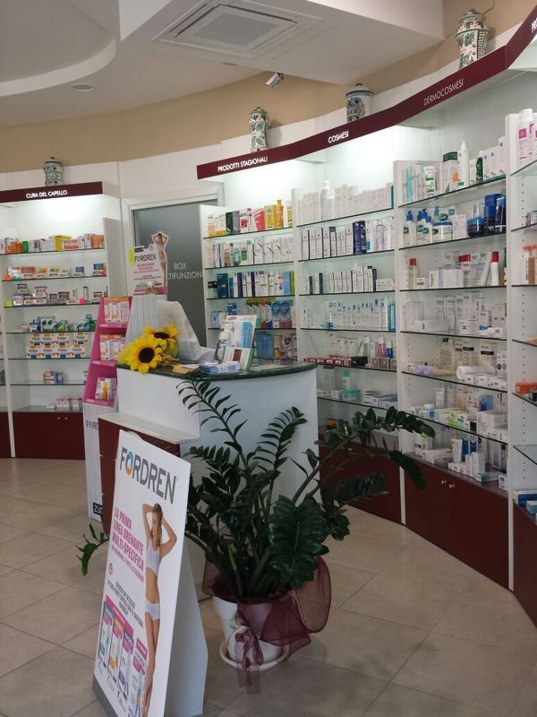 Images Farmacia Ruffini Fanfani