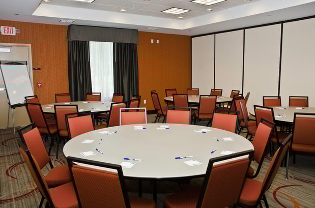 Images Holiday Inn Express & Suites Columbus - Easton Area by IHG