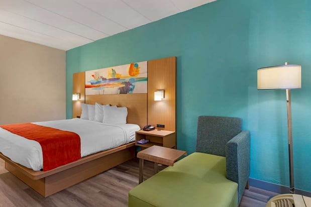 Images Best Western Plus Executive Hotel