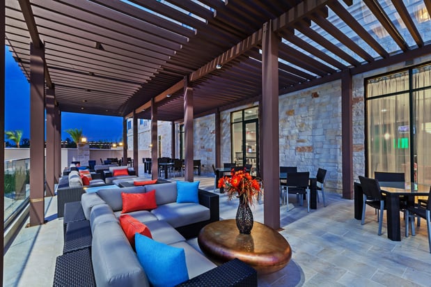 Images Holiday Inn Houston NE - Bush Airport Area by IHG