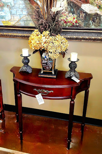 Images Classic Home Decor Consignment