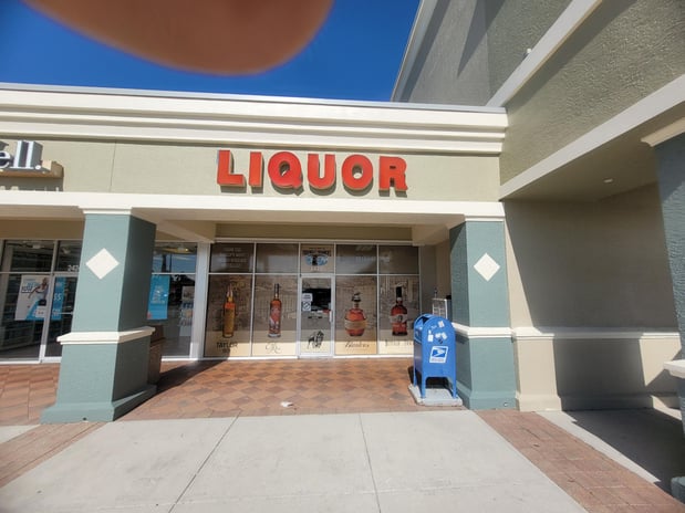 Images CoinFlip Bitcoin ATM - Friendly Frankies Liquors (Santa Barbra Blvd) (CAPE CORAL)