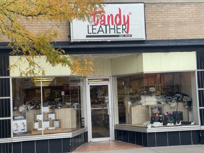Lyndhurst Store #183 — Tandy Leather, Inc.