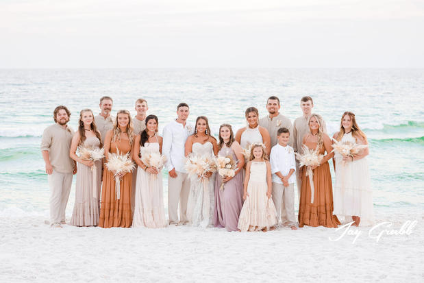 Images Jay Grubb Photography & Video