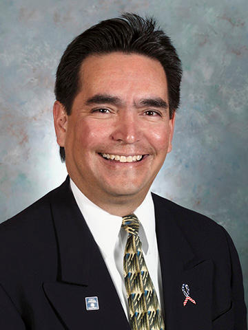 Images Mike Sandoval - Mutual of Omaha Advisor