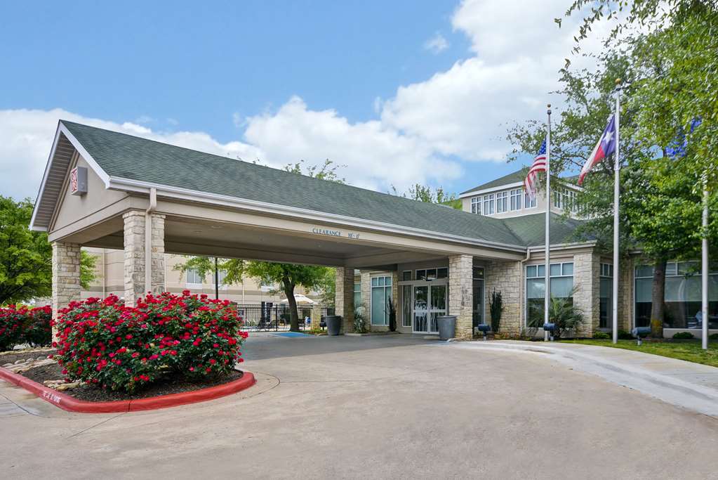 Hilton Garden Inn Austin/Round Rock - Round Rock, TX 78681 - (512)341-8200 | ShowMeLocal.com