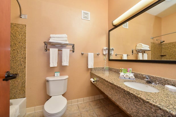 Images Holiday Inn Express Vancouver North - Salmon Creek by IHG