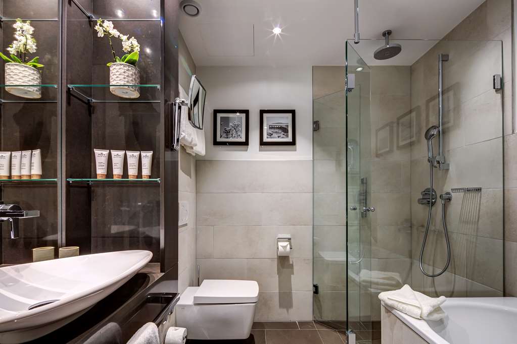 Hotel Beaulac, 2, Esplanade L�opold-Robert in Neuchatel