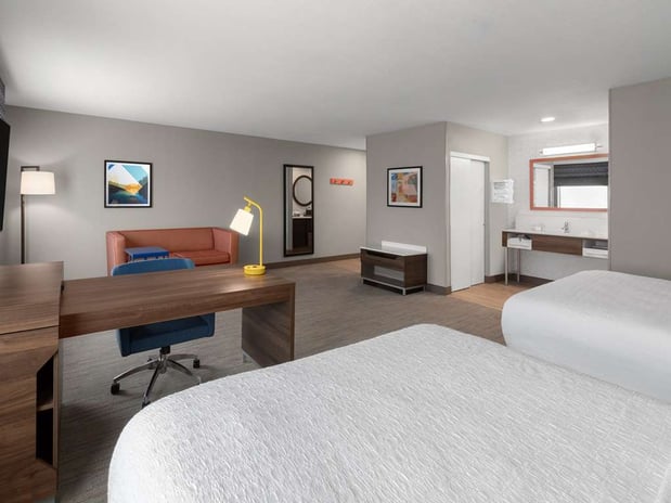 Images Hampton Inn & Suites Saginaw