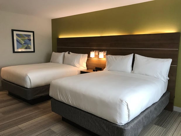 Images Holiday Inn Express & Suites Pasadena - Los Angeles by IHG