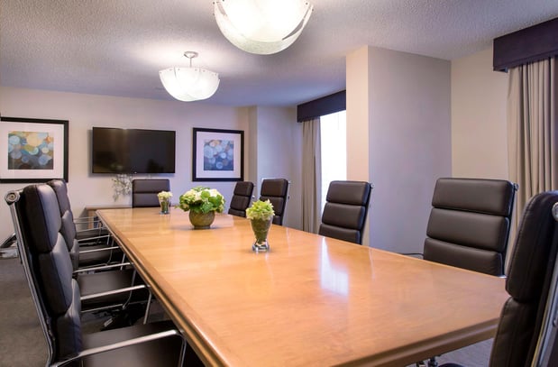 Images Holiday Inn & Suites Across From Universal Orlando by IHG
