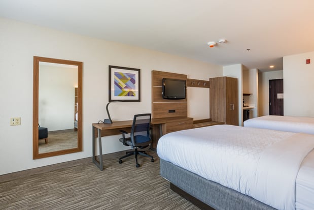 Images Holiday Inn Express & Suites Swansea by IHG