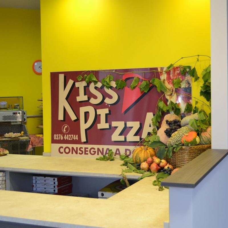 Images Pizzeria Kiss Pizza