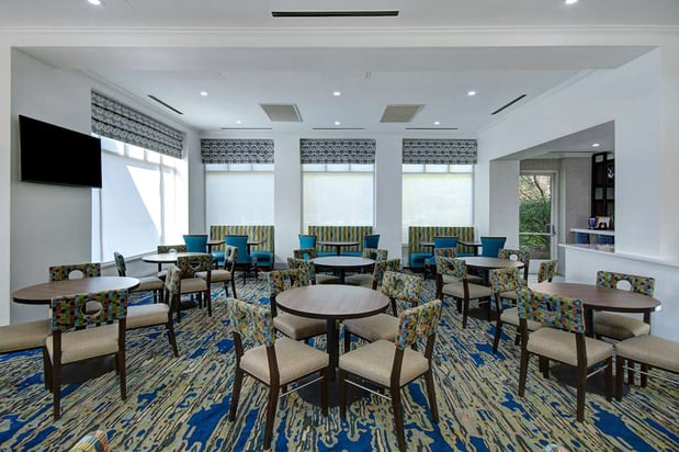 Images Hilton Garden Inn Detroit Metro Airport