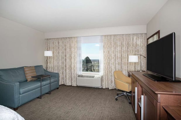 Images Hampton Inn Lincoln Airport