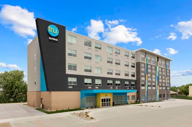 Images Tru by Hilton Lincoln East