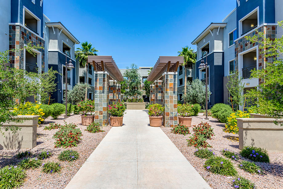 Camden Chandler Apartments Photo