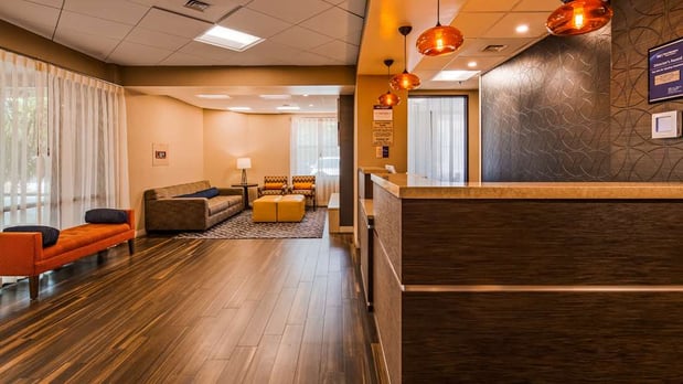 Images Best Western Plus Best WesternI Airport Hotel - Arundel Mills