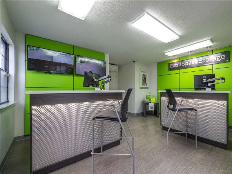 Office - Extra Space Storage at 900 N Germantown Pkwy, Cordova, TN 38018