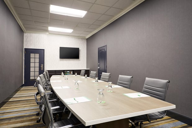 Images Holiday Inn & Suites Madison West - Middleton by IHG