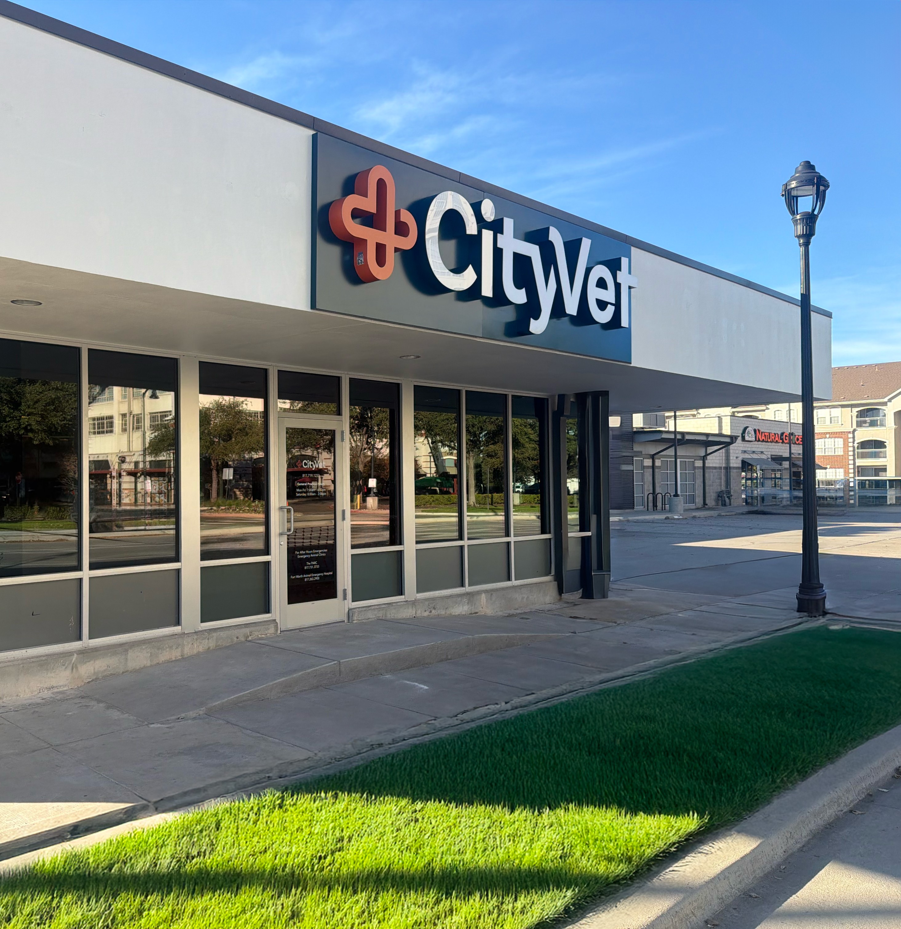 CityVet | West 7th Exterior